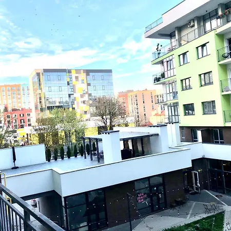 Osapart Comfortable In A Complex Great Britain