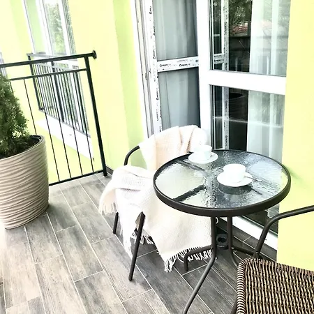 Osapart Comfortable In A Complex Great Britain *