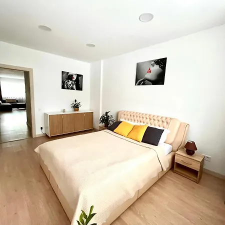Osapart Comfortable In A Complex Great Britain Львов
