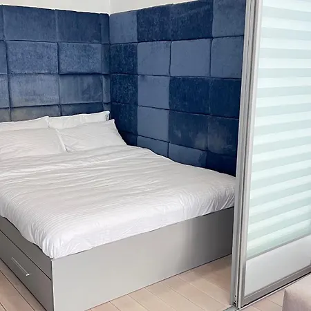 Osapart Comfortable In A Complex Great Britain *