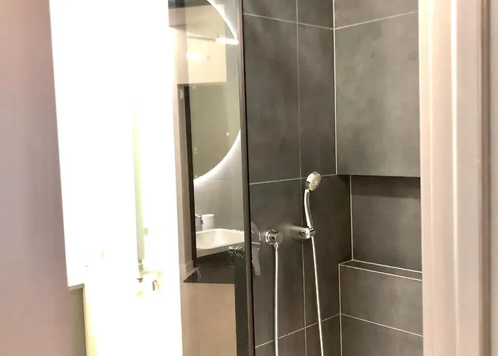 Osapart Comfortable In A Complex Great Britain