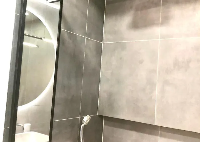 Osapart Comfortable In A Complex Great Britain